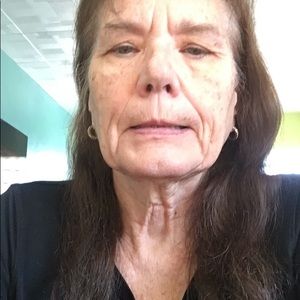 Meet your Posher, Sharon